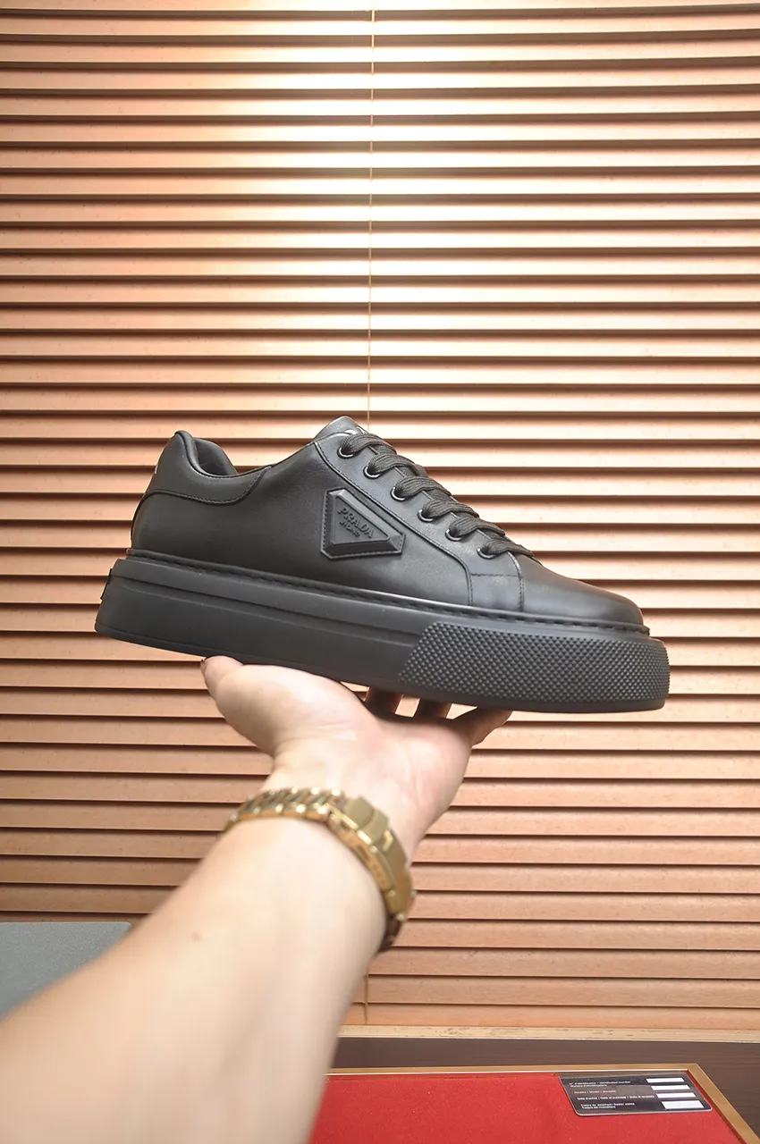 Men's shoes 💰580💶【PRADA】Top original, new season, high quality original goods, top imported calfskin with original imported glue, imported cowhide inside with original cowhide feet, original outsole! Quality guaranteed! Code 38-45 (45 customized)